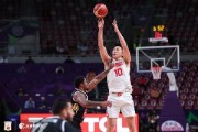 开云体育官网-王俊杰NBA前景如何？苏群：NBA是另一个维度 他要提升速度&amp;爆发力